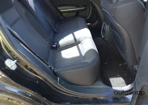 2016 Dodge Charger Sxt z USA, uszkodzony, nr VIN 2C3CDXHG6GH297510